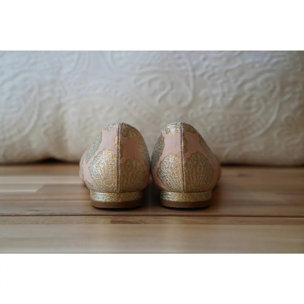 WOMENS FLATS